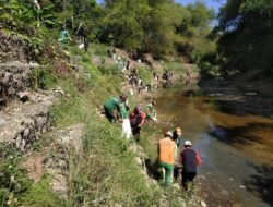 Basmi Sampah, DLH Bojonegoro Ajak Masyarakat Desa Peduli Lingkungan