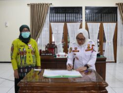 Dihadiri Bupati Bojonegoro, 15 SKPD Lakukan Penandatanganan Komitmen melaksanakan Zona Integritas
