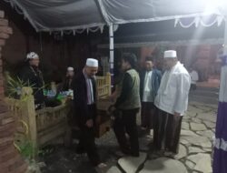 Pengasuh Ponpes Alluwung Berdzikir Bersama Alluwung Eling Ngawi, Hadiri Khaul dan Wisuda Khotmil Qur’an