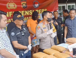 Kapolresta Jambi Pimpin Konferensi Pers Pengungkapan 45 Kg Ganja Asal Mandailing
