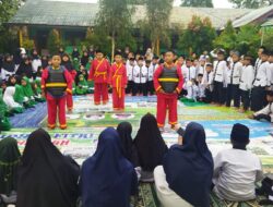 Siswa MINTI Atraksi Jurus Tapak Suci dan IPSI