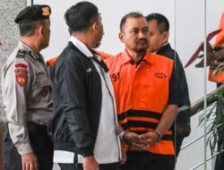 KPK Sita Emas, Motor Gede, dan Sejumlah Aset Usai Geledah Rumah Dinas Bupati Pemalang